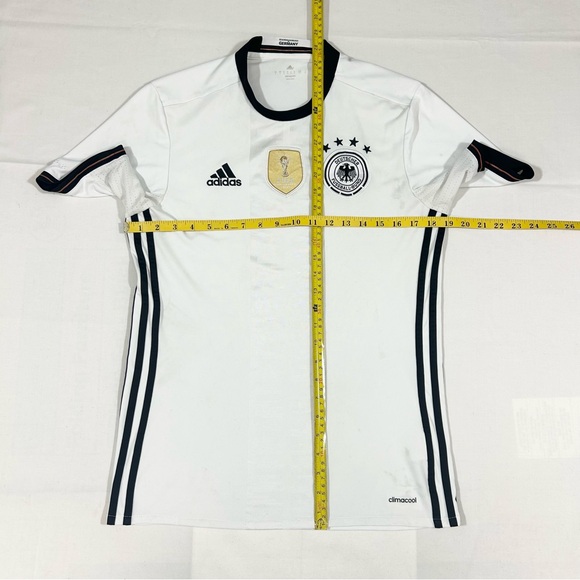 2014 Adidas Womens Small World Champions Germany Soccer Authentic Home Jersey - Picture 2 of 10